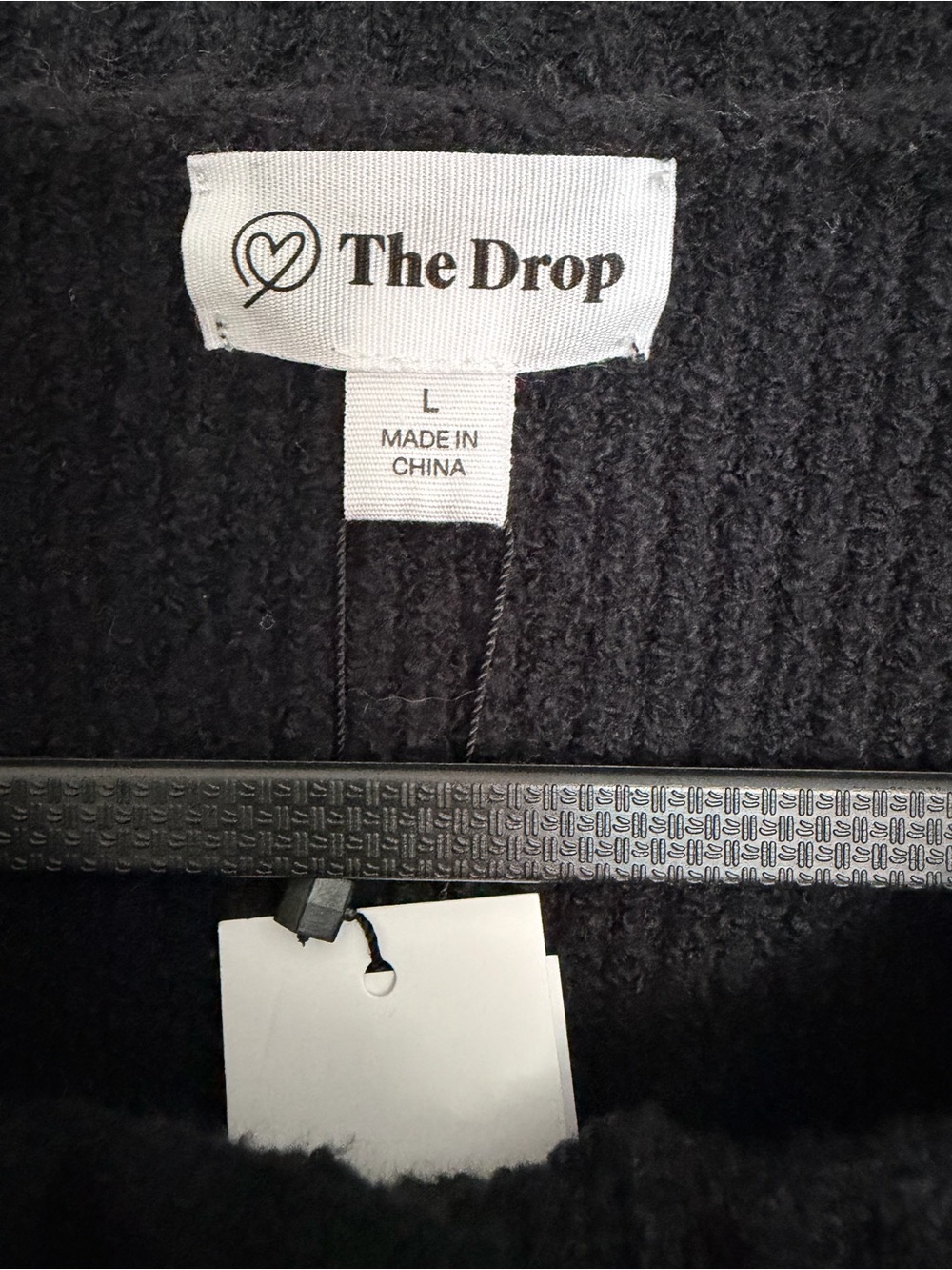 The Drop Black Gold-Button Cropped Cardigan - Picture 2 of 4